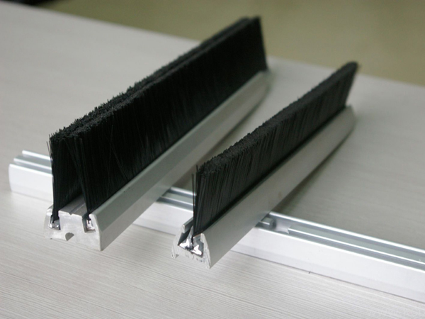 條刷/扶（fú）梯條刷